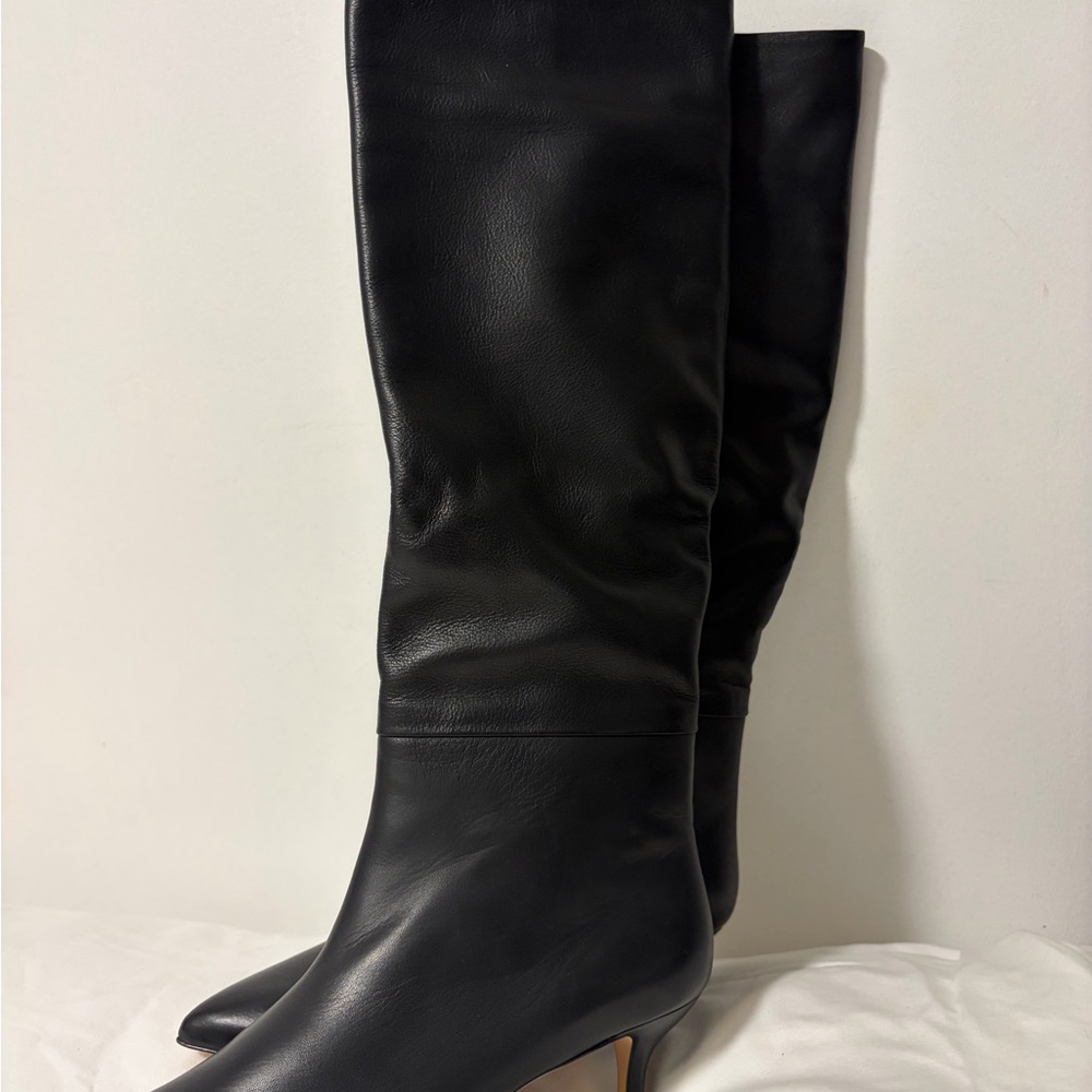 Elegant Black Knee-High Women's Boots